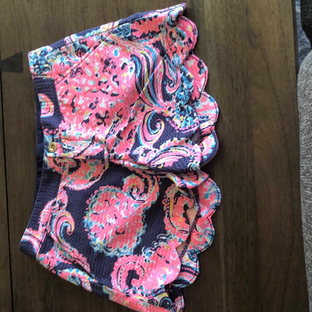 Lilly Pulitzer short